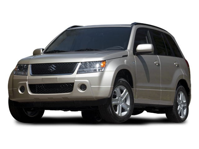 2008 Suzuki Grand Vitara w/Spare & Cargo Covers