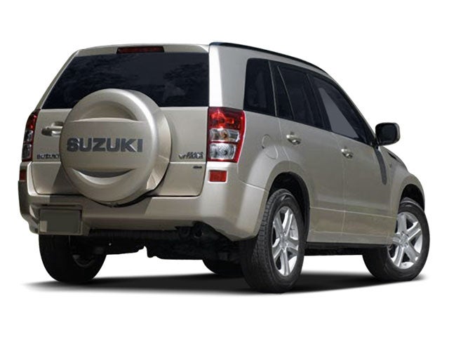 2008 Suzuki Grand Vitara w/Spare & Cargo Covers