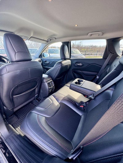 2020 Jeep Cherokee Trailhawk