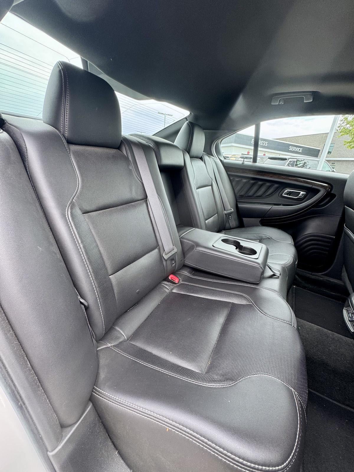2016 Ford Taurus LIMITED