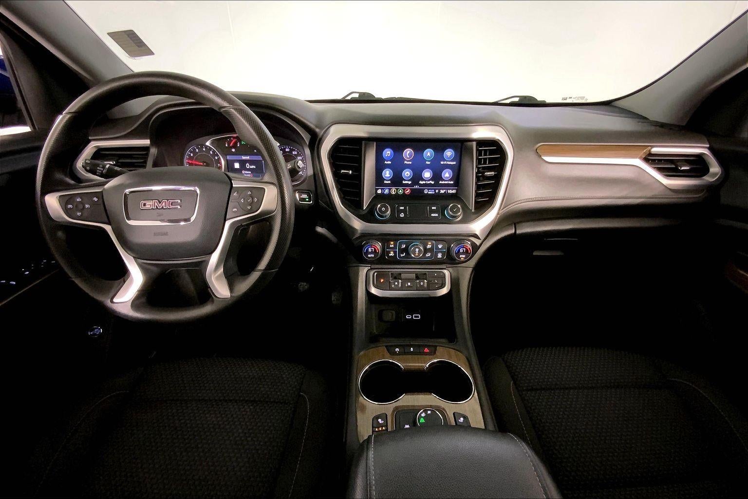 2023 GMC Acadia SLE