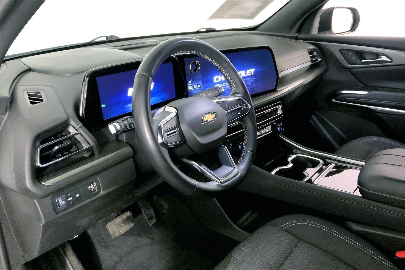 2024 CHEVROLET TRUCK TRAVERSE FWD LT