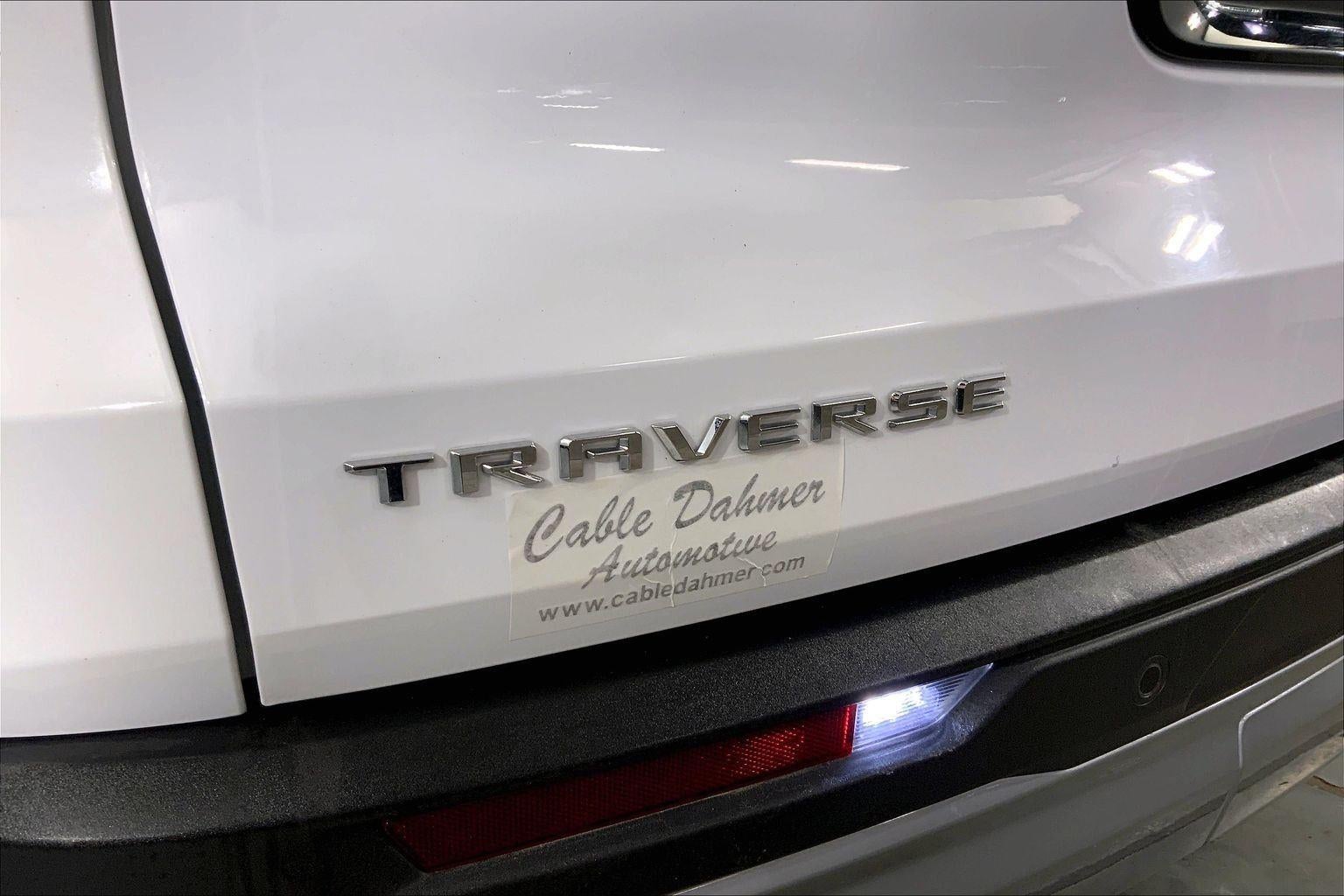 2024 CHEVROLET TRUCK TRAVERSE FWD LT