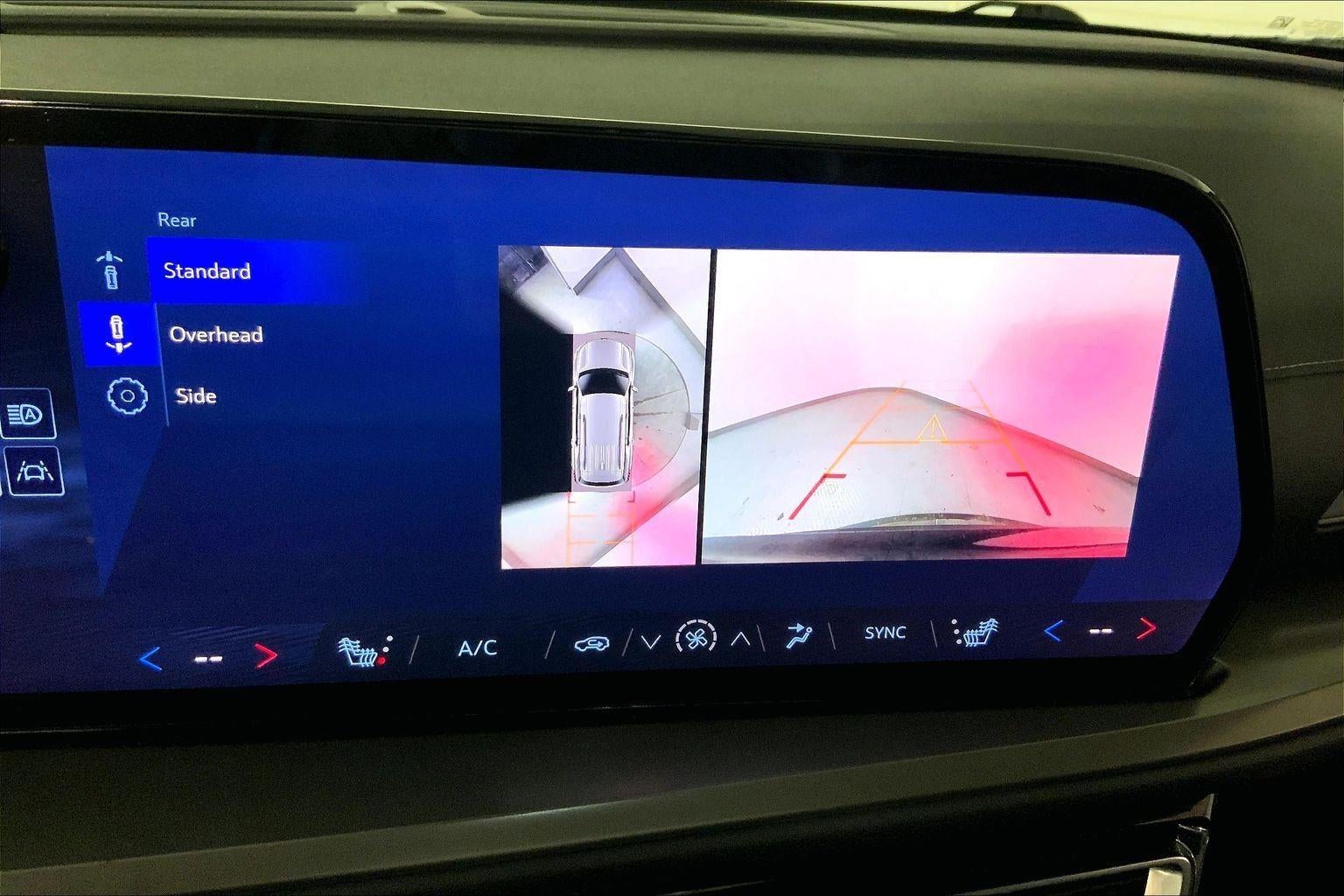 2024 Chevrolet Traverse FWD LT