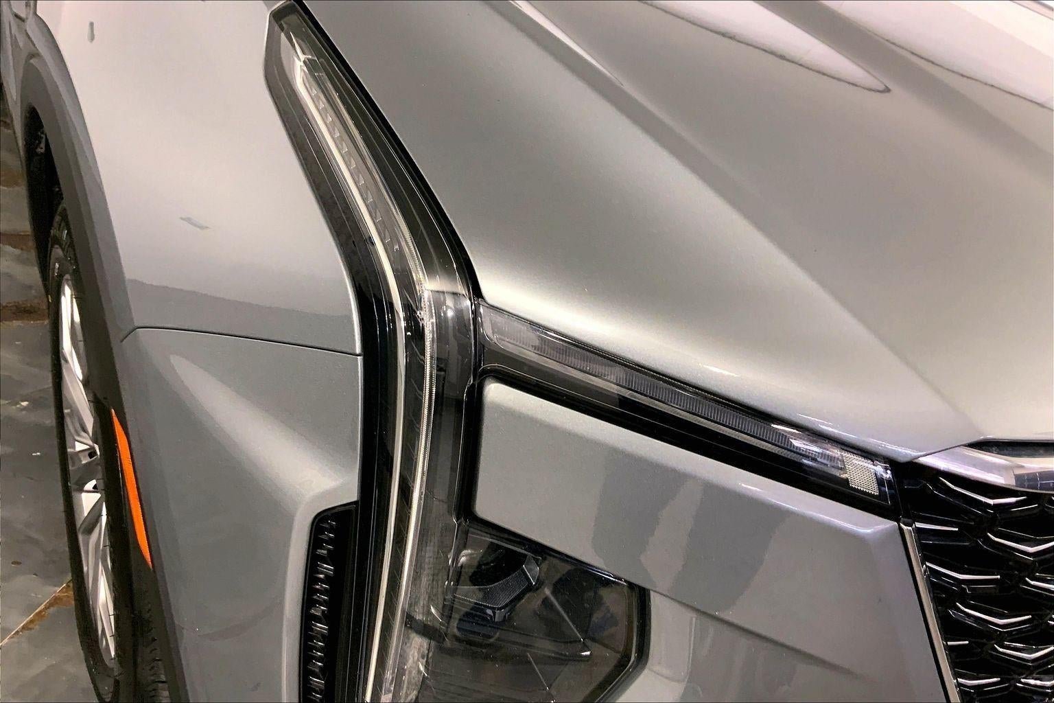 2024 Cadillac XT4 AWD Premium Luxury