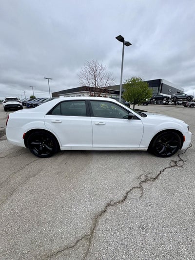 2023 Chrysler 300 Touring