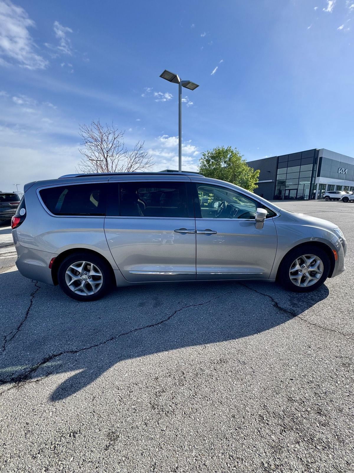 2018 Chrysler Pacifica Touring L Plus