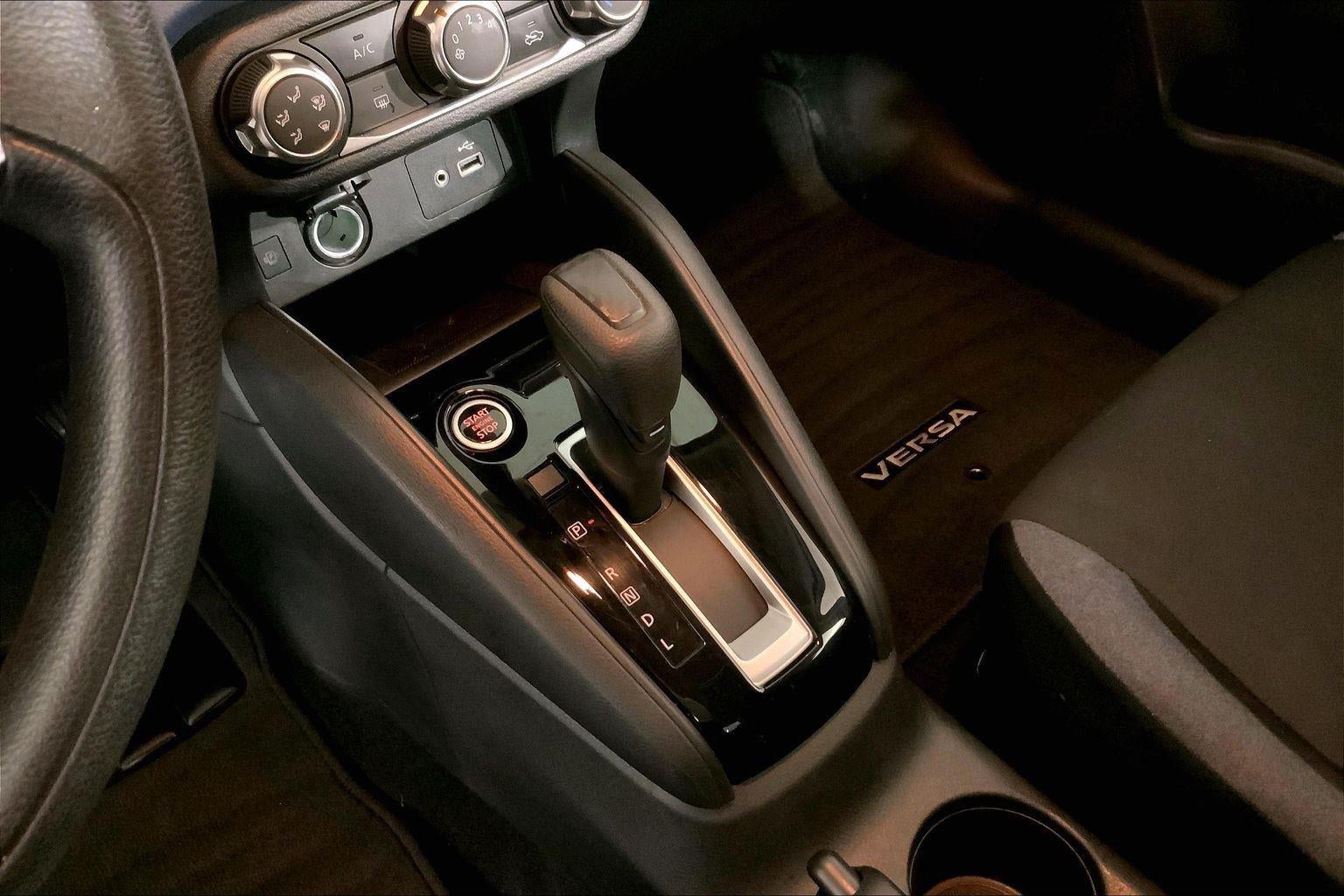 2025 Nissan Versa SV