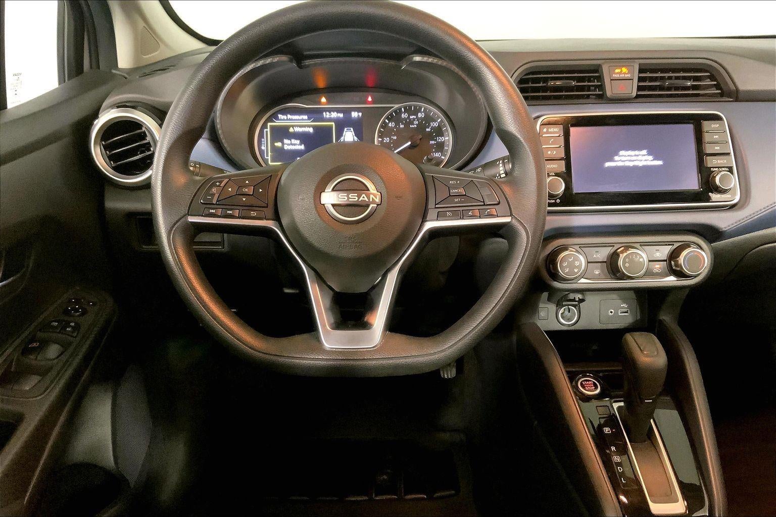 2025 Nissan Versa SV