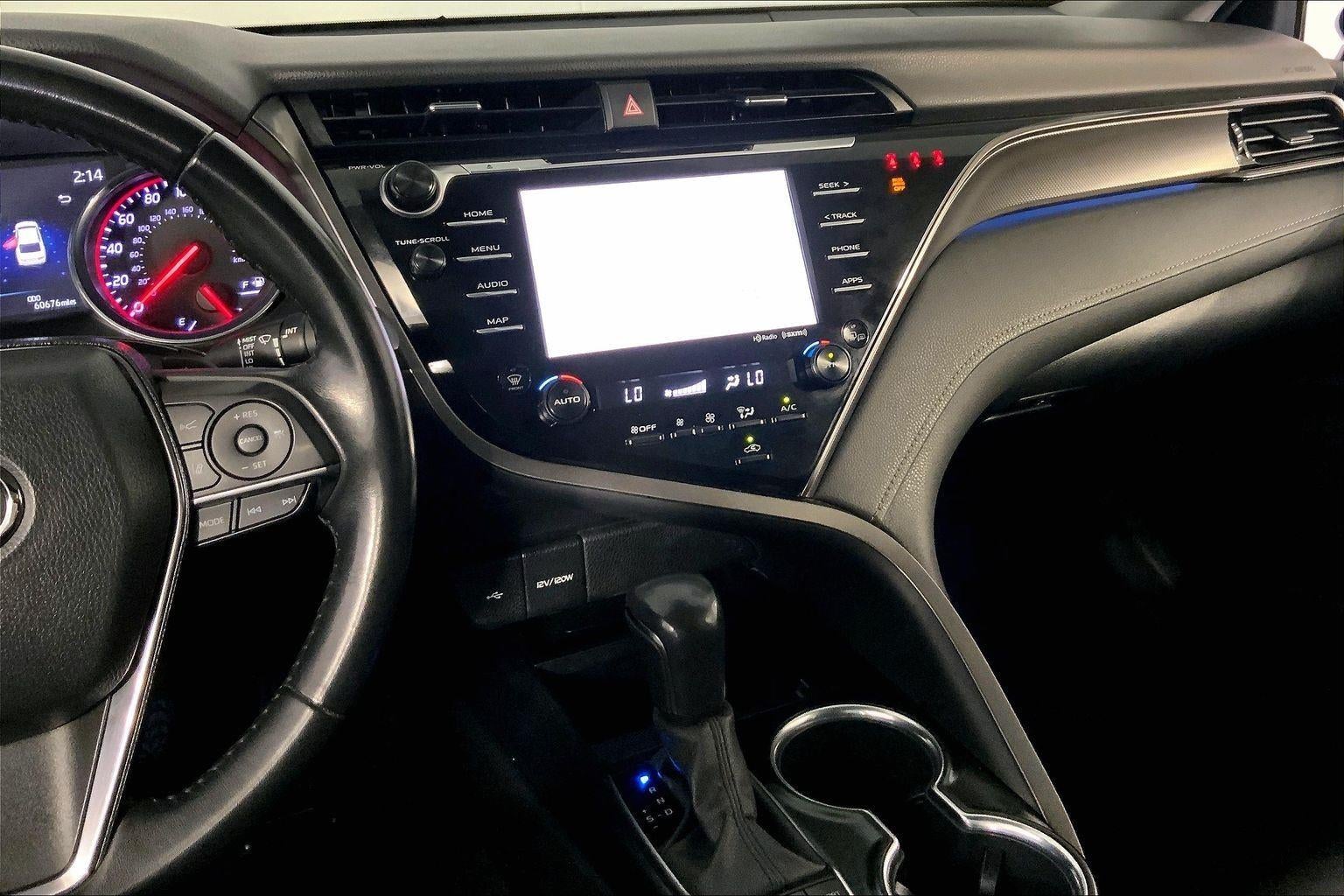 2020 Toyota CAMRY XSE