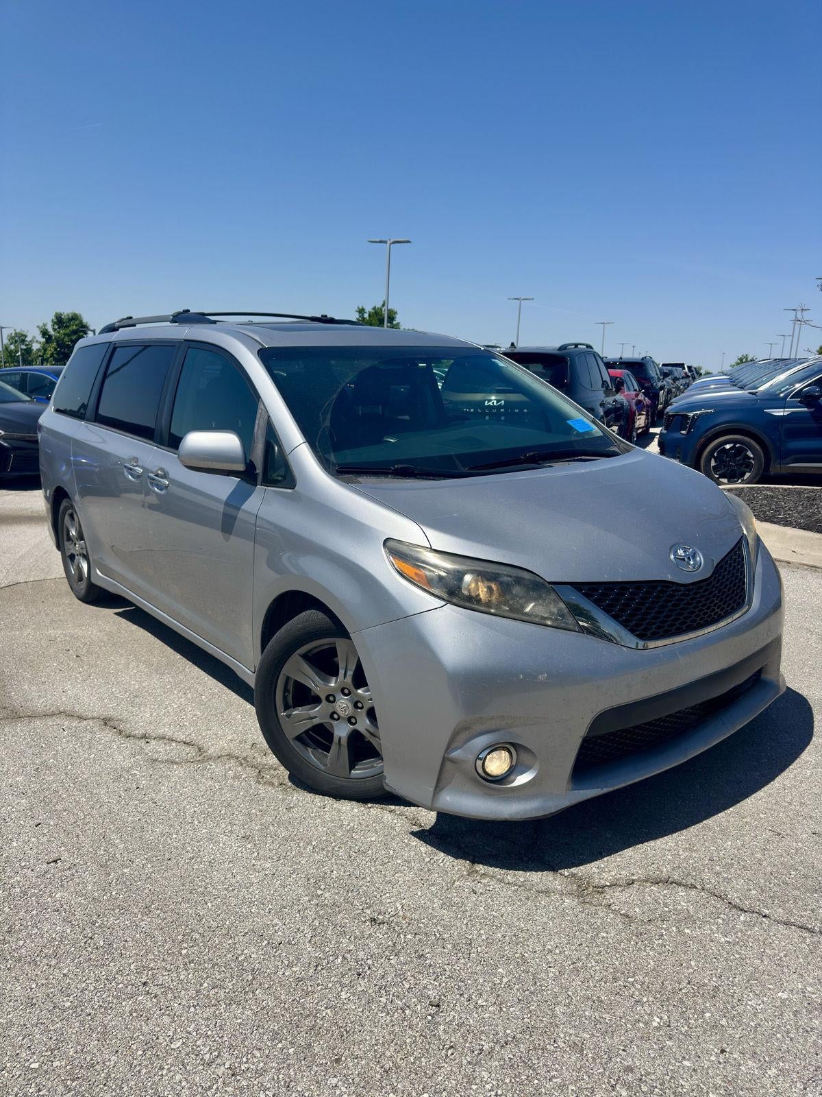 2017 Toyota Sienna SE