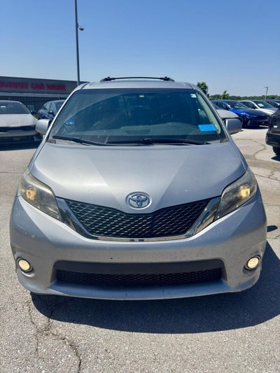 2017 Toyota Sienna SE