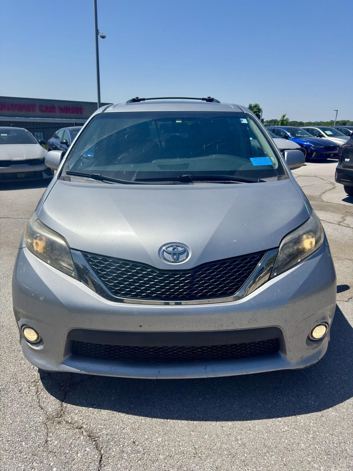 2017 Toyota Sienna SE