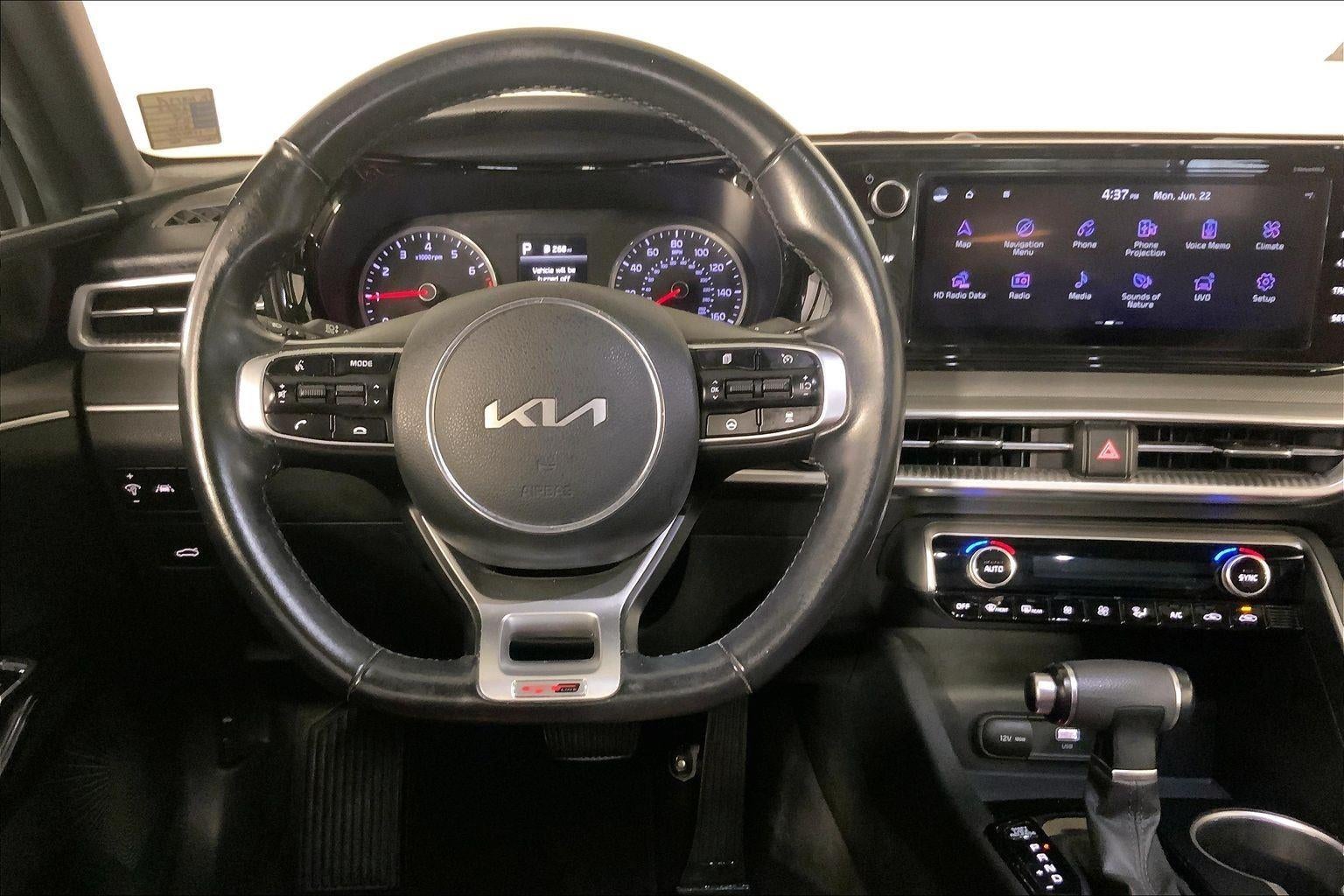 2022 Kia K5 GT-Line