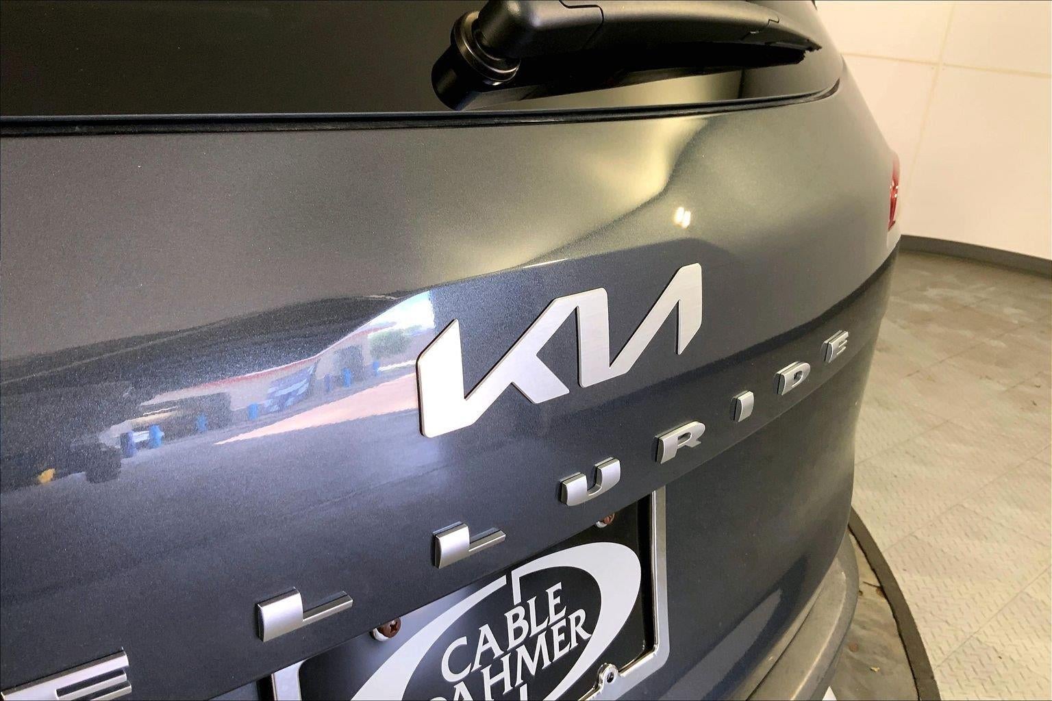 2022 Kia Telluride LX