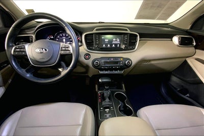 2020 Kia Sorento EX V6