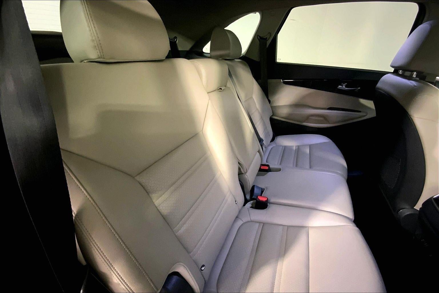 2020 Kia Sorento EX V6