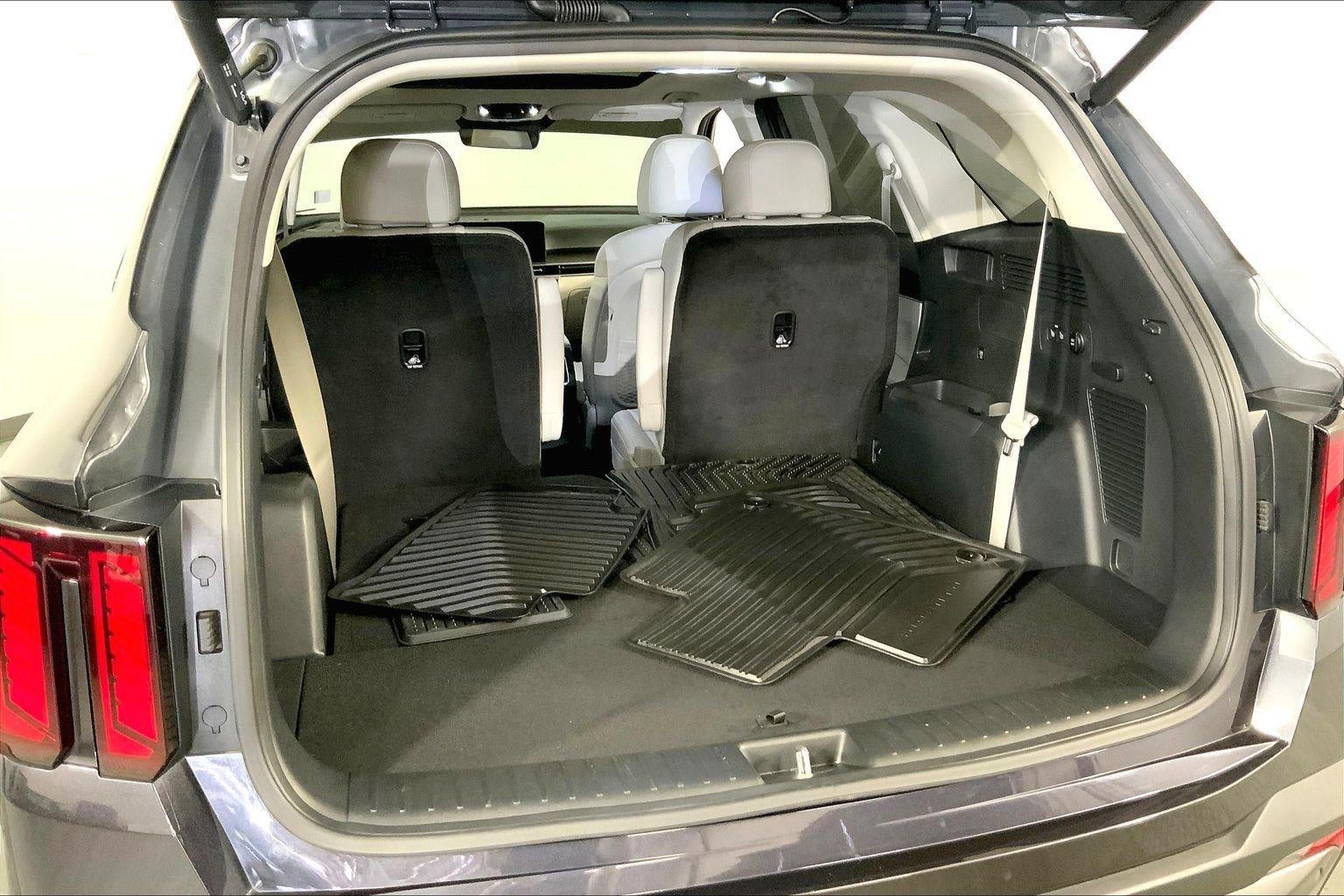 2025 Kia SORENTO X-LINE EX