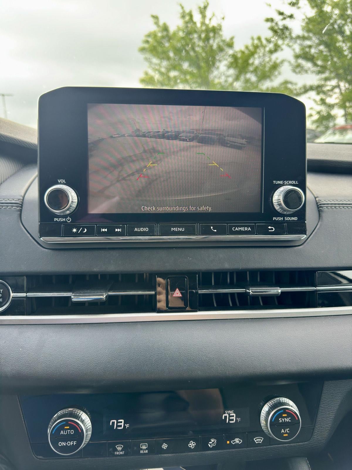 2022 Mitsubishi OUTLANDER ES