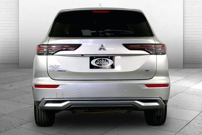 2025 Mitsubishi Outlander SE