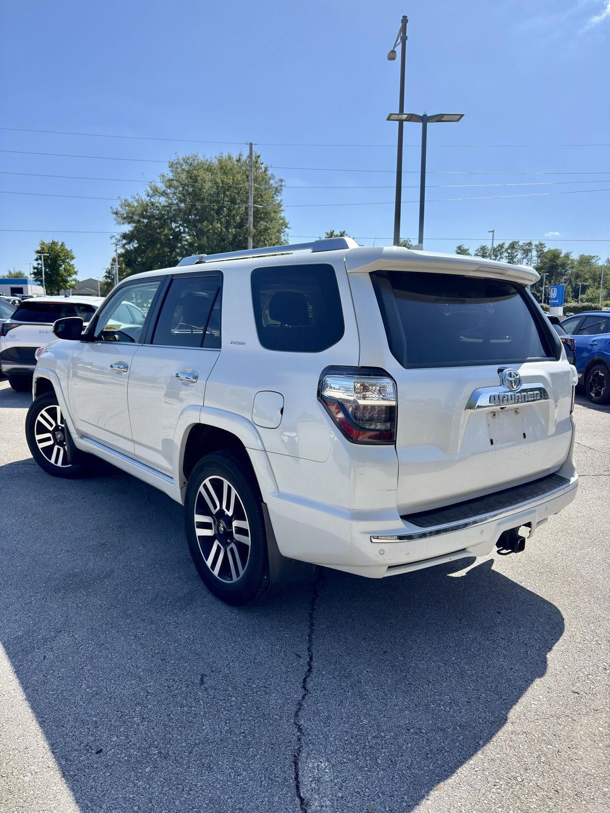 2018 TOYOTA TRUCK 4Runner LIMITED