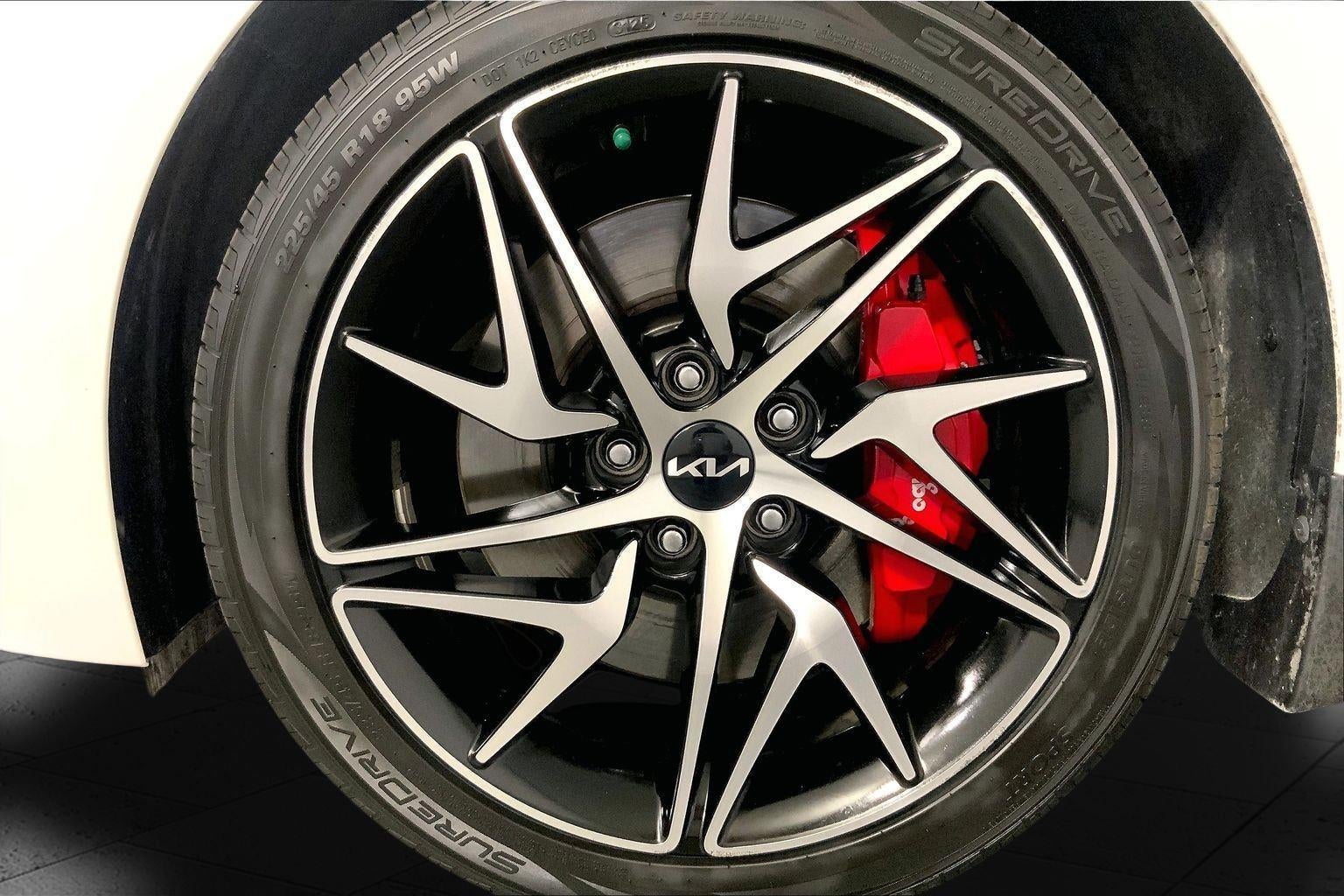 2023 Kia Stinger GT-Line