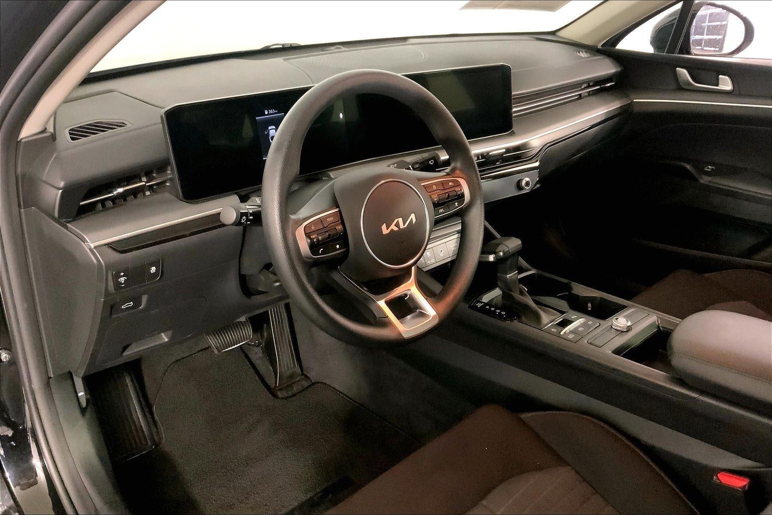 2025 Kia K5 LXS