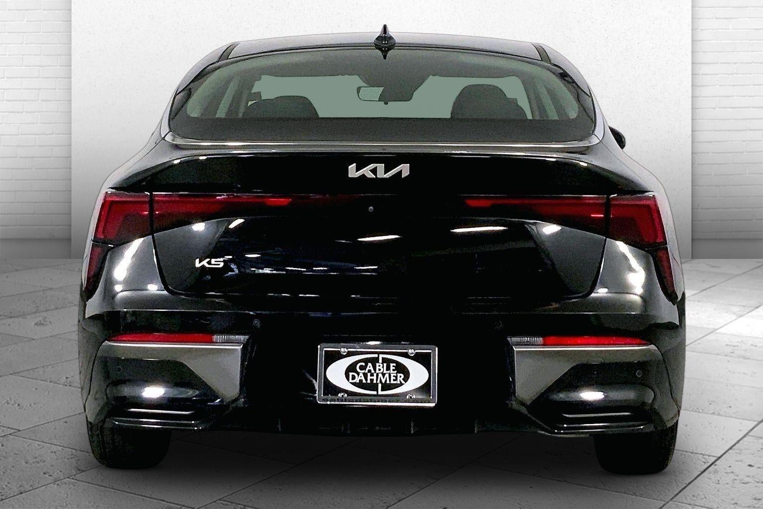 2025 Kia K5 LXS