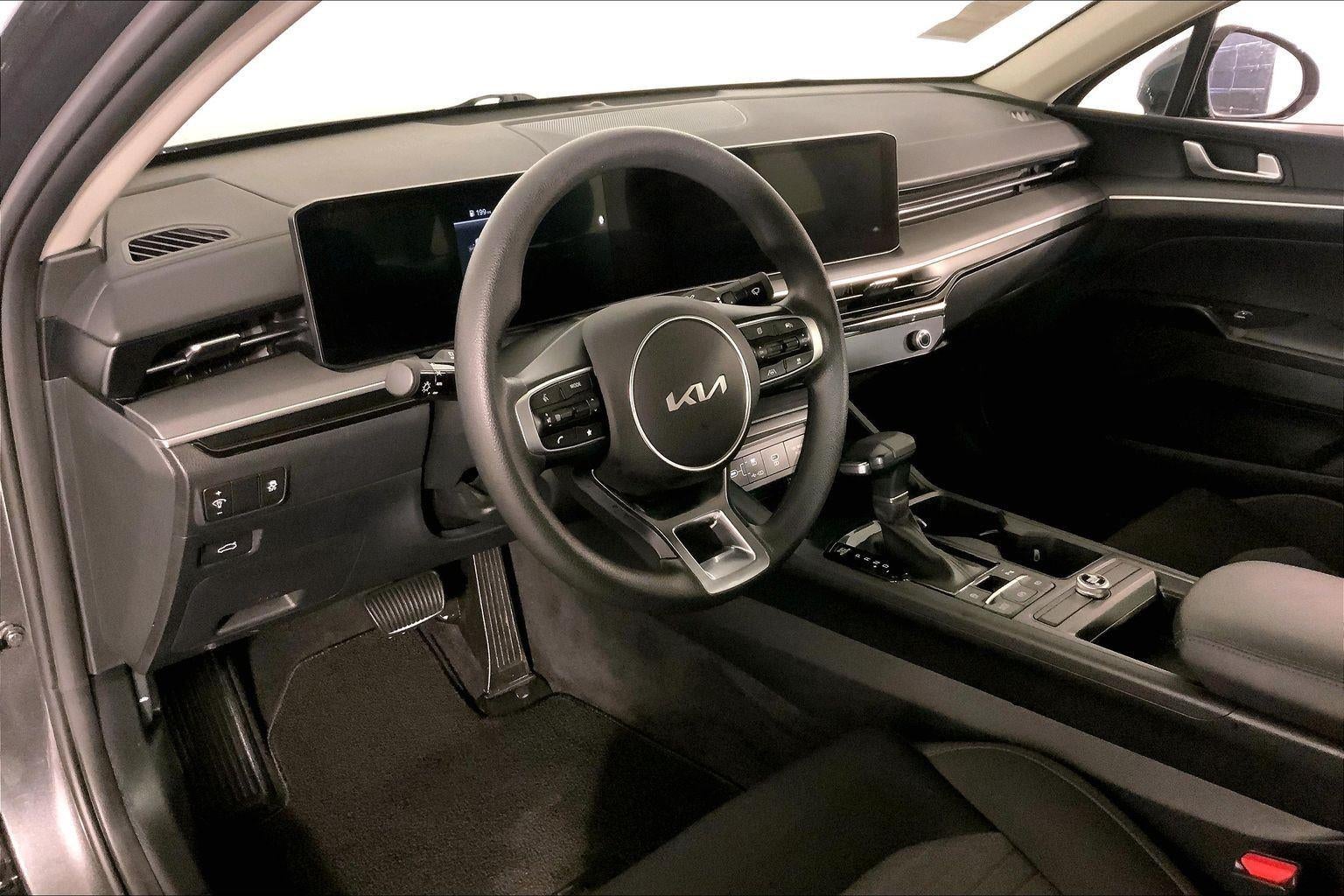 2025 Kia K5 LXS