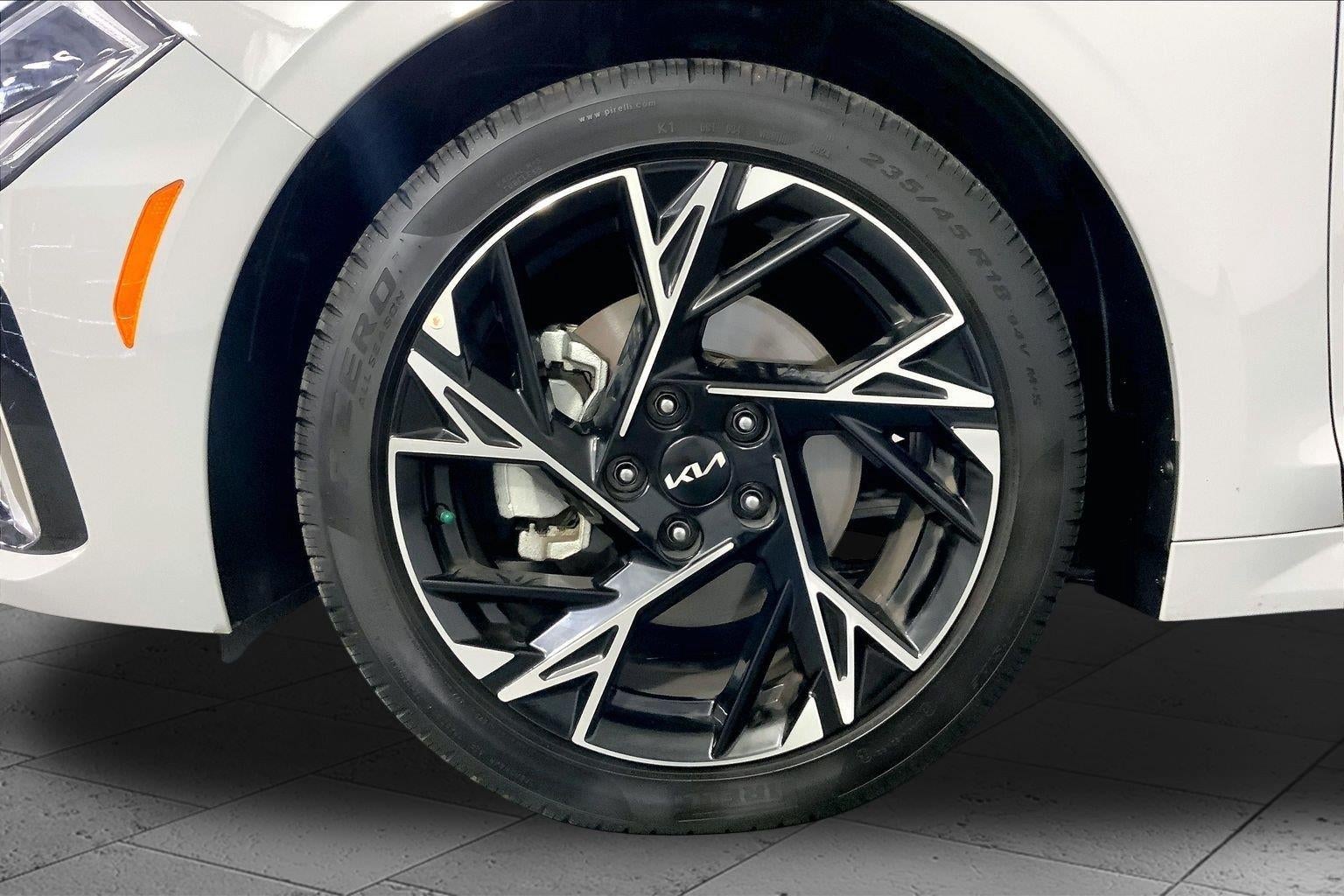 2025 Kia K5 GT-Line