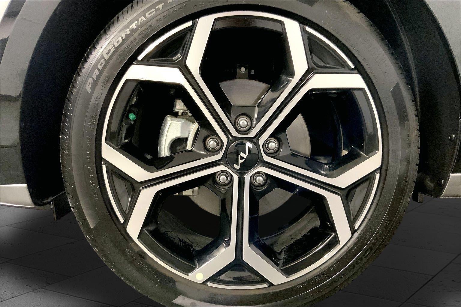 2025 Kia Niro SX Touring