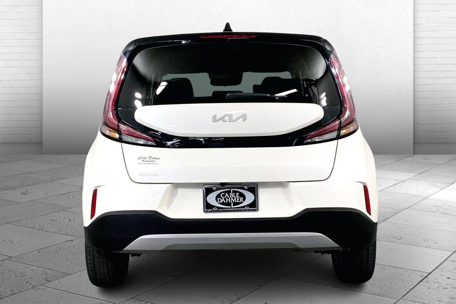 2024 Kia Soul LX
