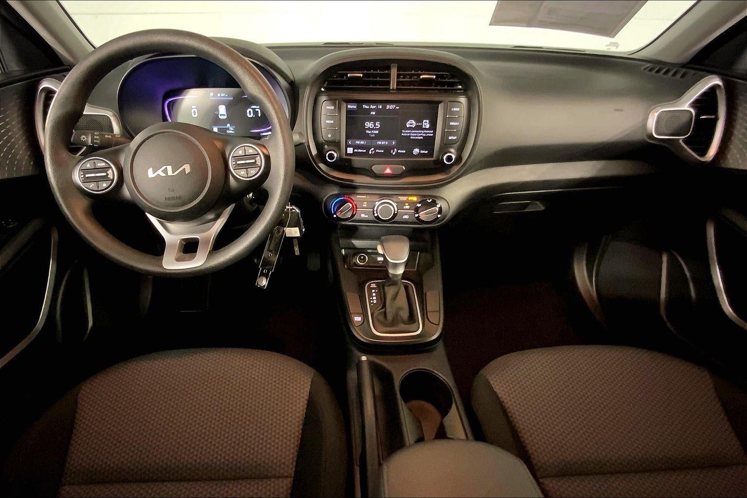 2025 Kia Soul LX