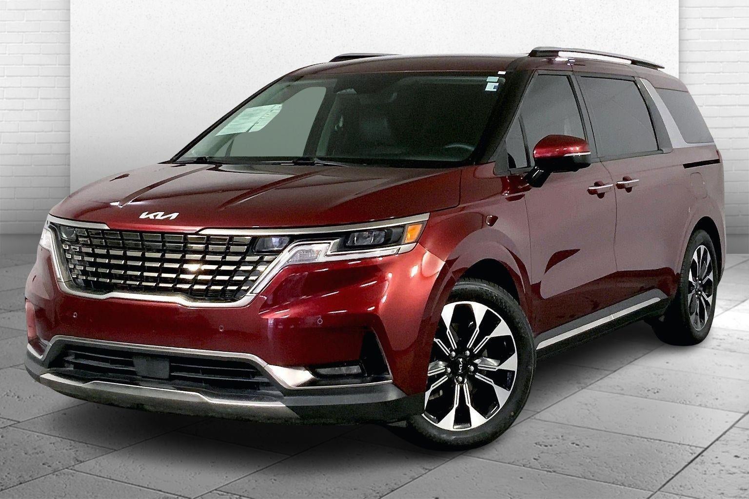 2023 Kia Carnival SX