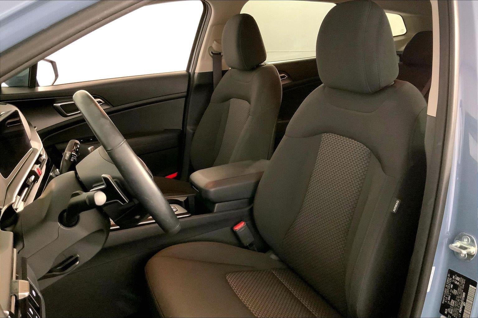 2026 Kia Sportage Hybrid S