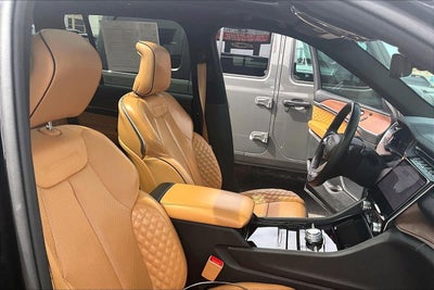 2022 Jeep Grand Cherokee Summit