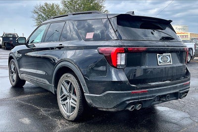 2025 Ford Explorer ST