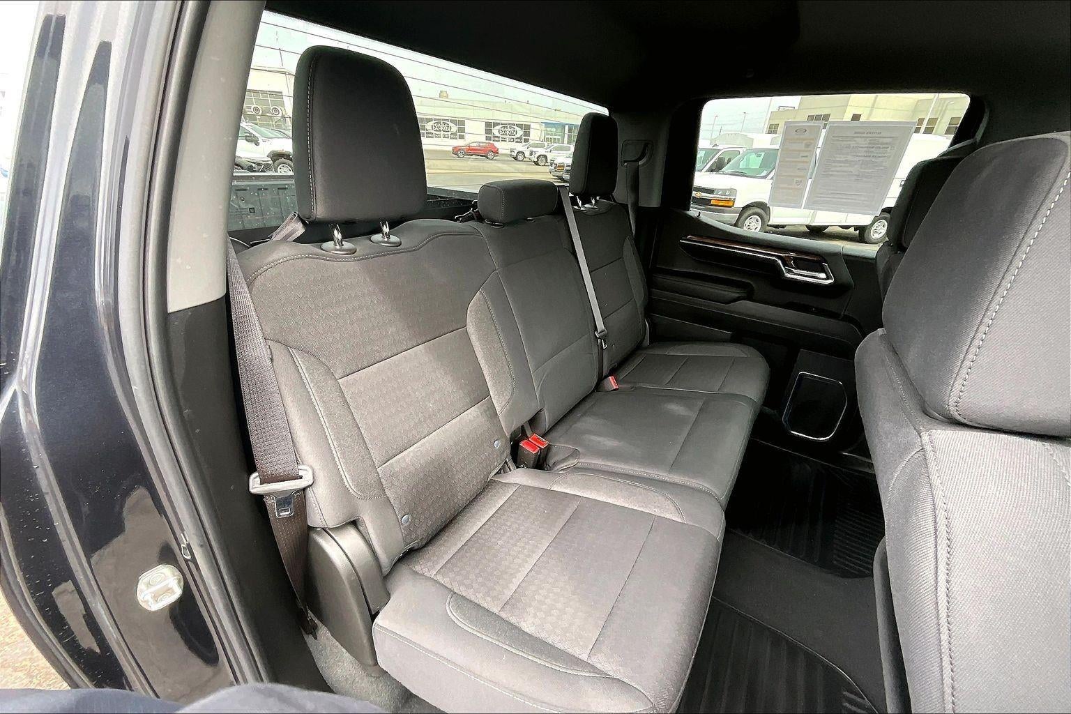 2024 Chevrolet Silverado 1500 LT (2FL)