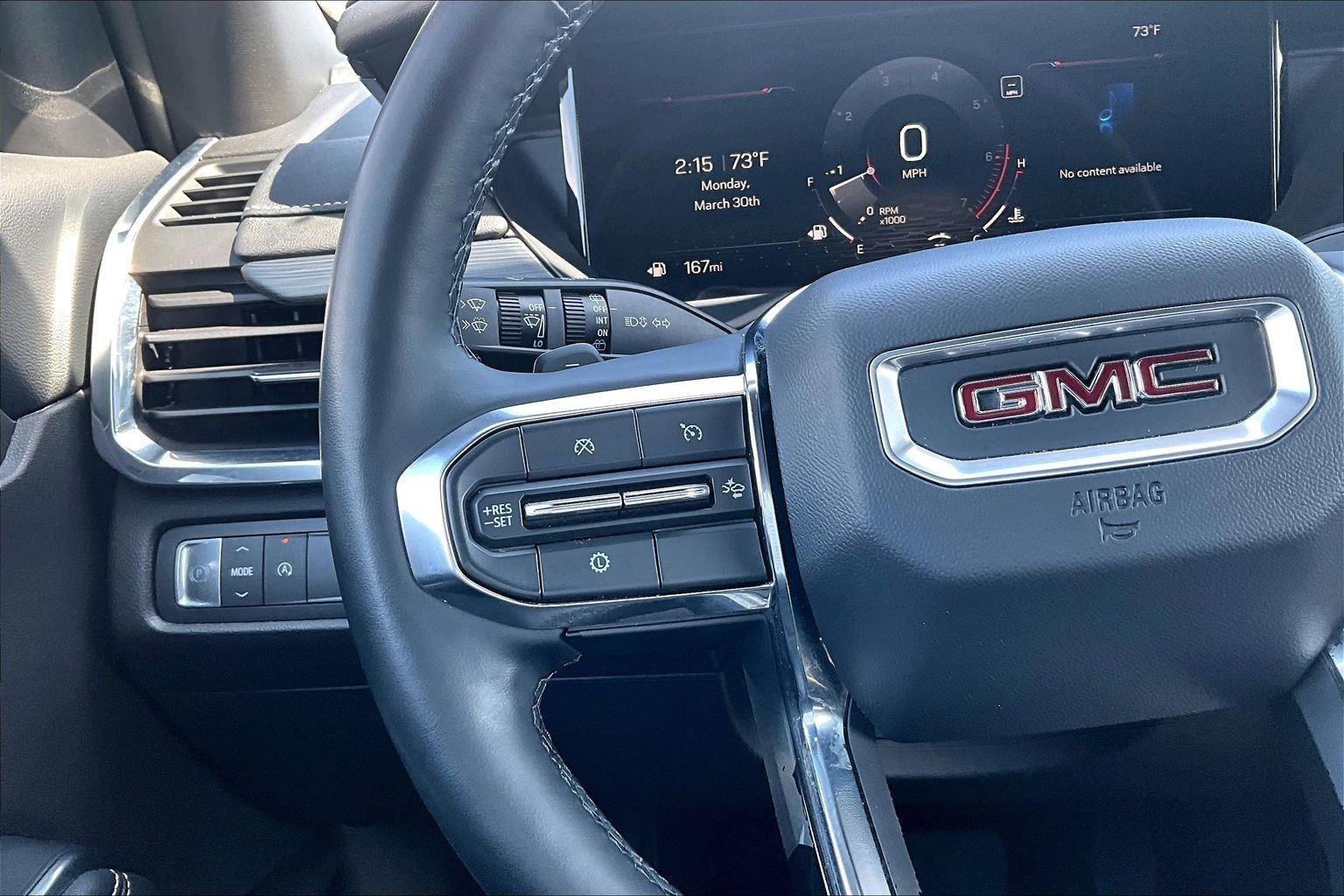 2025 GMC Acadia Elevation