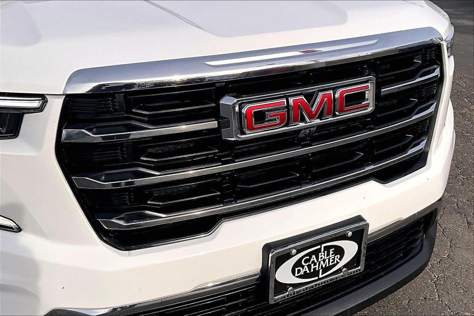 2024 GMC Acadia Elevation