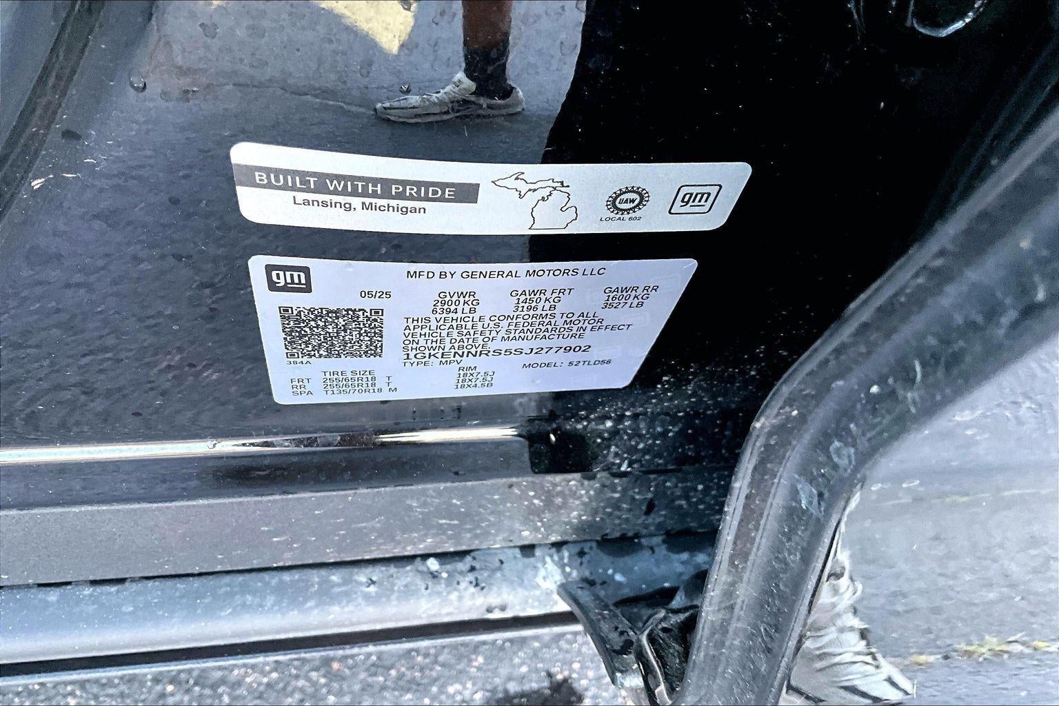 2025 GMC Acadia Elevation
