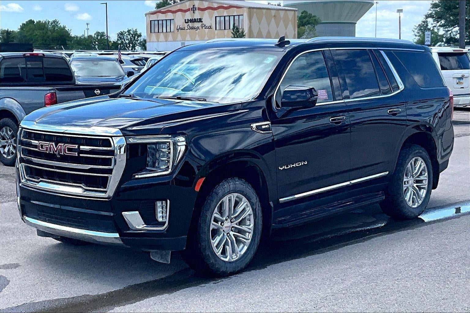 2022 GMC Yukon SLT