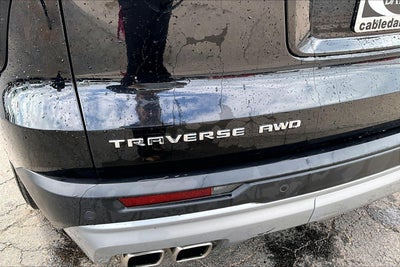 2024 Chevrolet Traverse LT