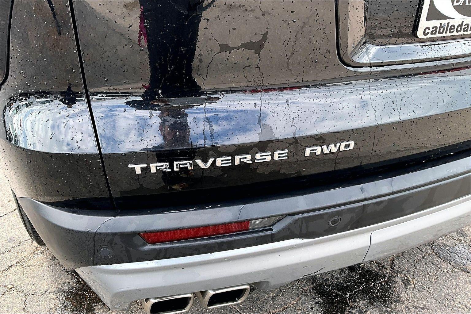 2024 Chevrolet Traverse LT