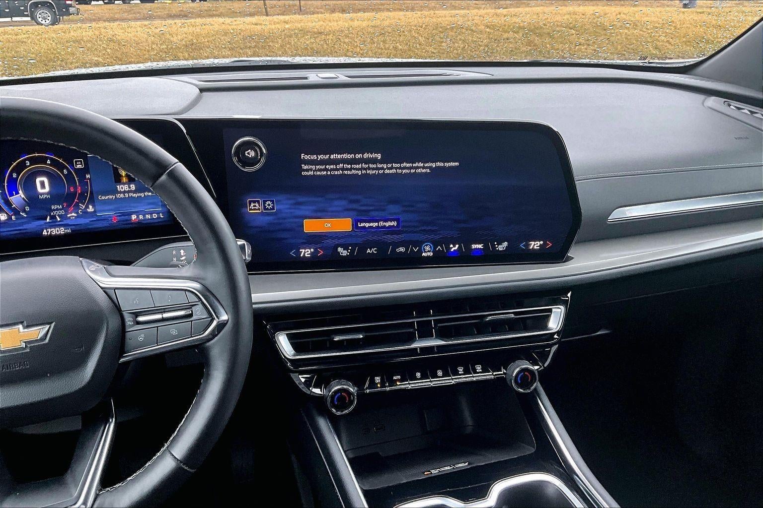 2024 Chevrolet Traverse LT