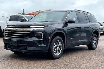 2024 Chevrolet Traverse LT