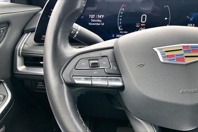 2024 Cadillac XT4 Premium Luxury