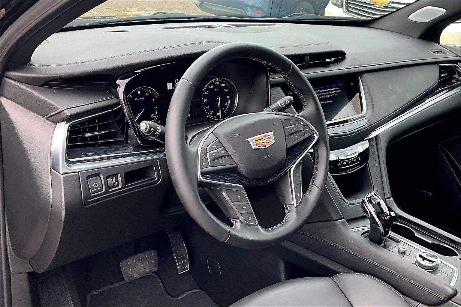 2025 Cadillac XT5 Premium Luxury