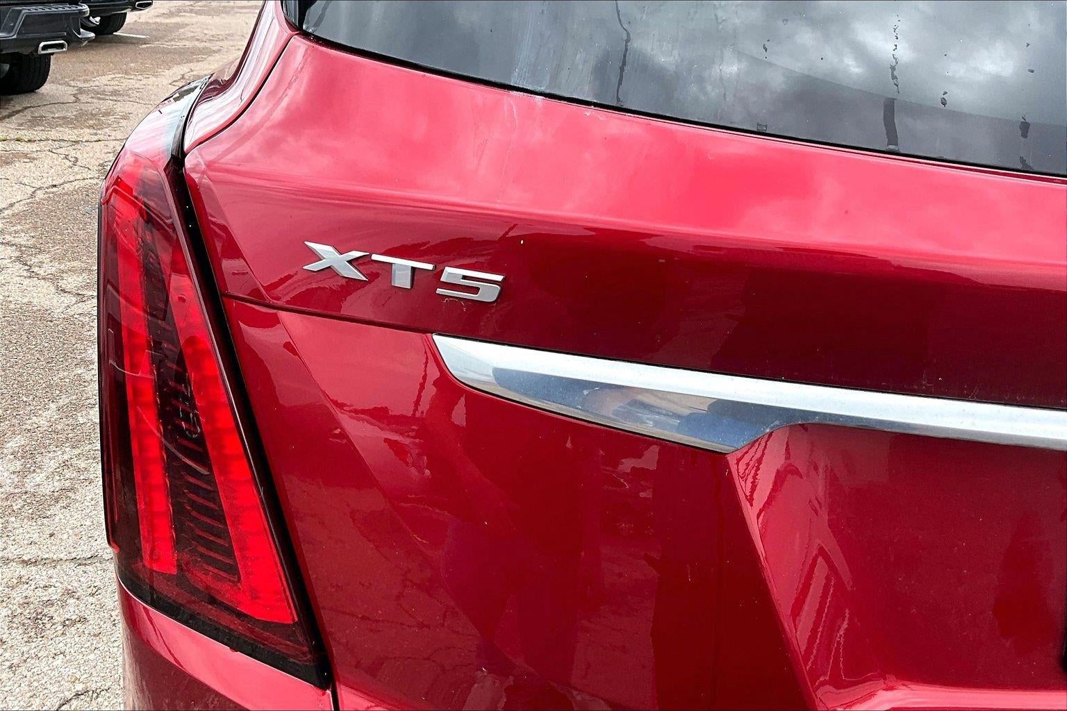 2026 Cadillac XT5 Premium Luxury