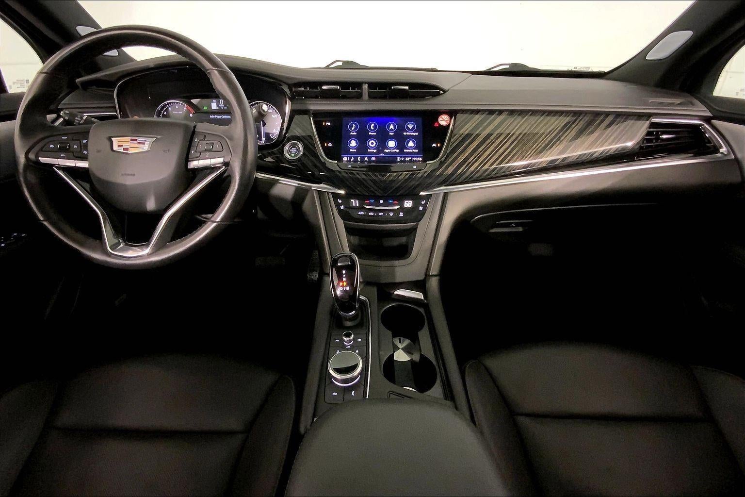 2025 Cadillac XT6 Premium Luxury
